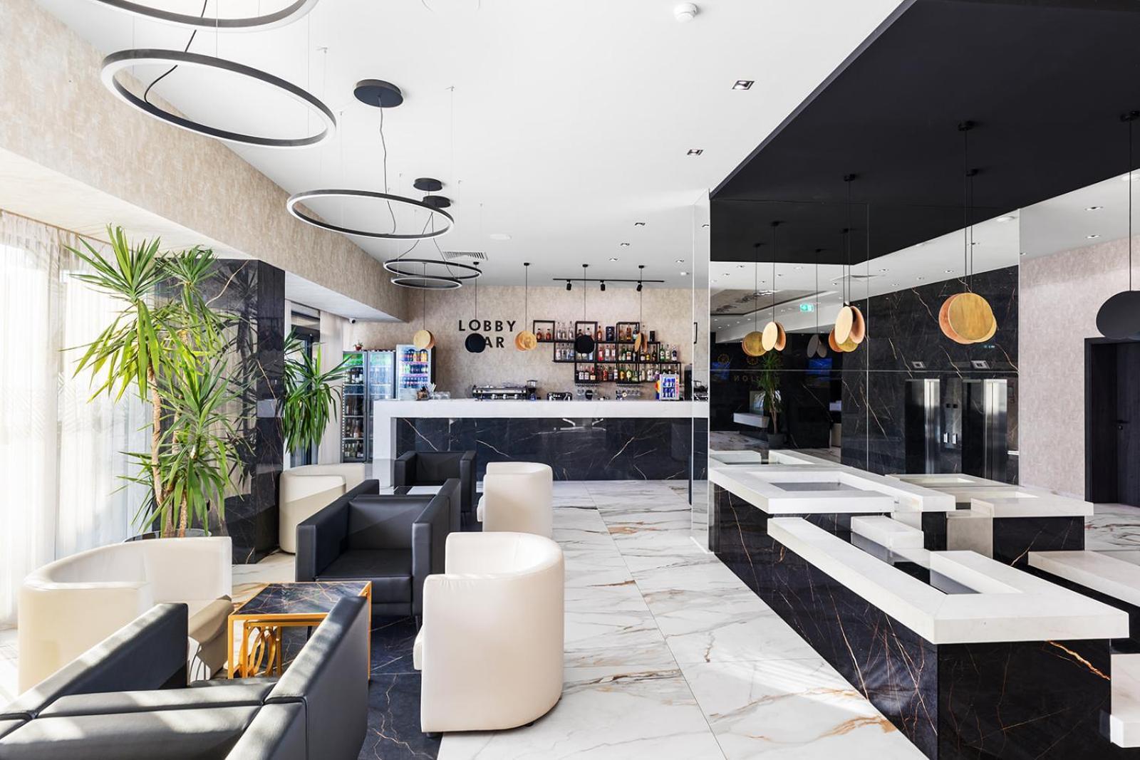 Jitomir Hotel Montana Extérieur photo