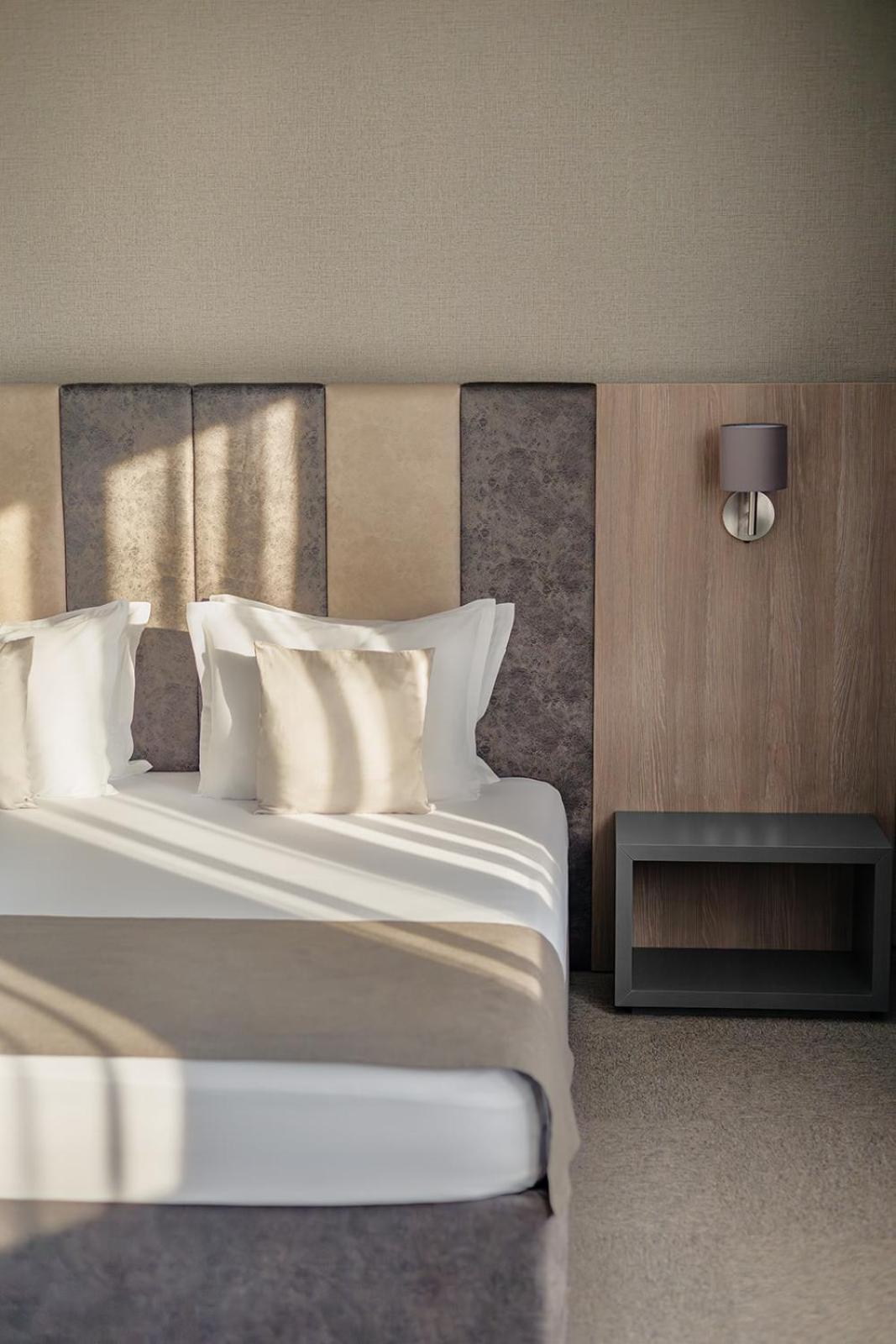 Jitomir Hotel Montana Extérieur photo
